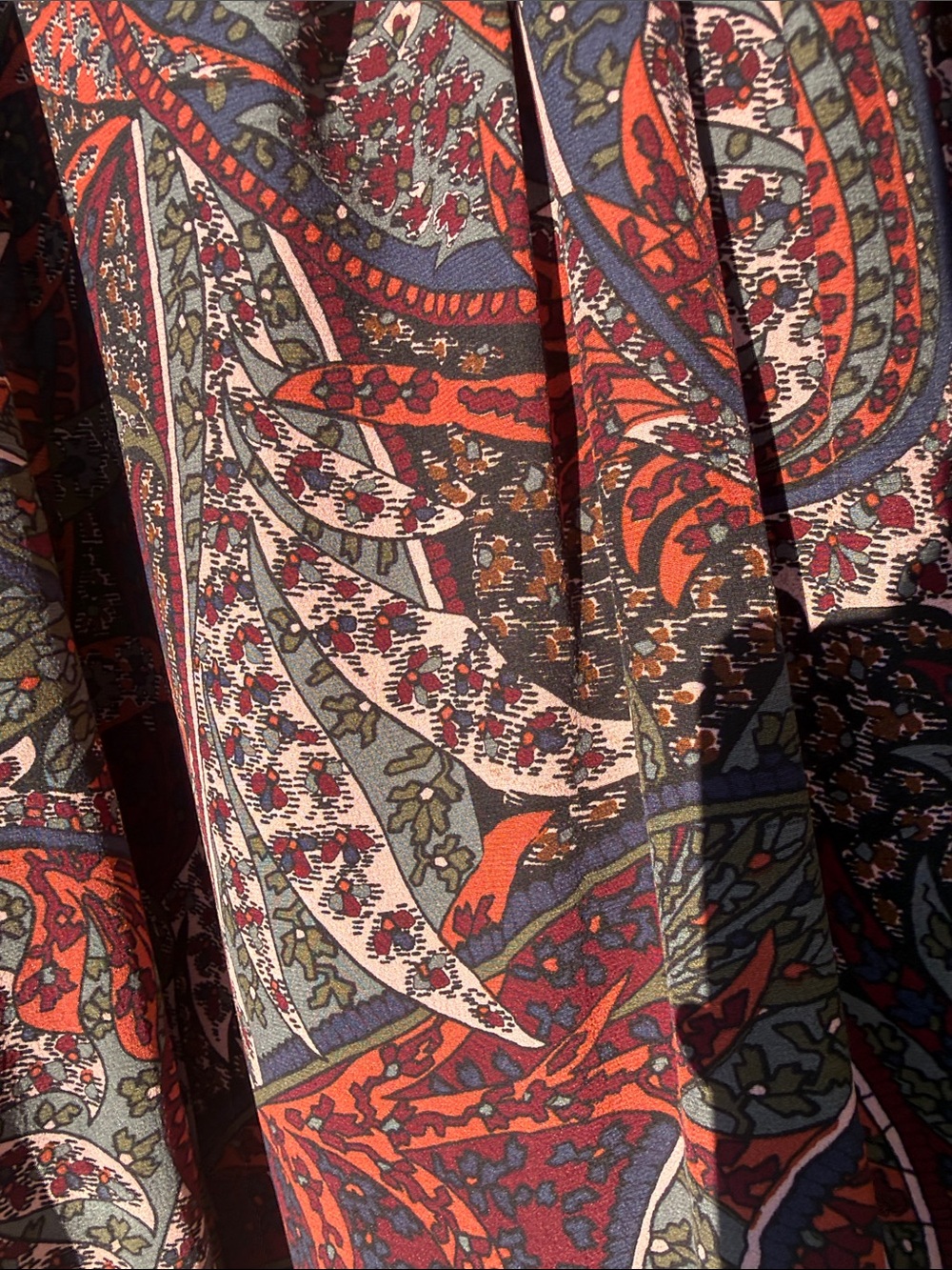 Vanessa Bruno Red & Green Paisley High-Neck Blouse - Picture 6 of 7